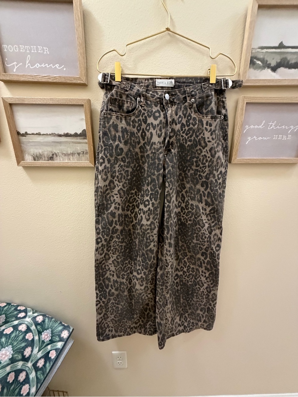 Leopard Print Wide Leg Jeans - Taupe/Black